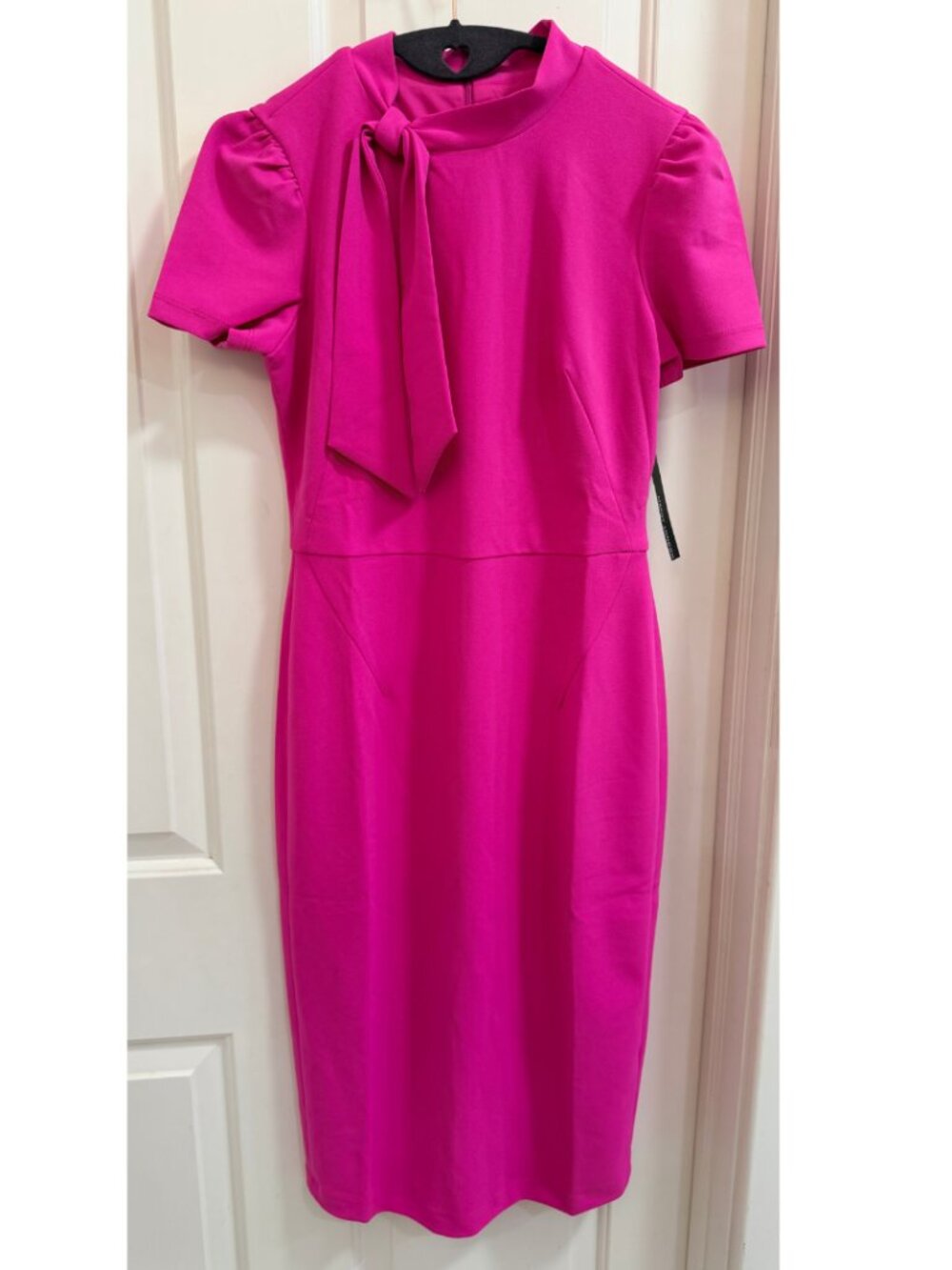 Maggy London Tie-Neck Scuba Crepe Sheath Dress NWT Size 4